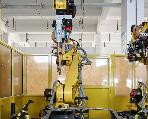 Spot welding workstation